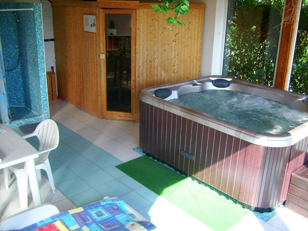 Agria Wellness Guesthouse Eger Exterior foto